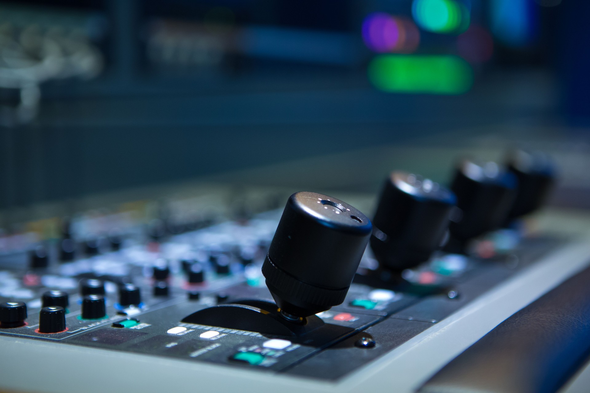 TV broadcasting, Video switch of Television Broadcast, working with video and audio mixer